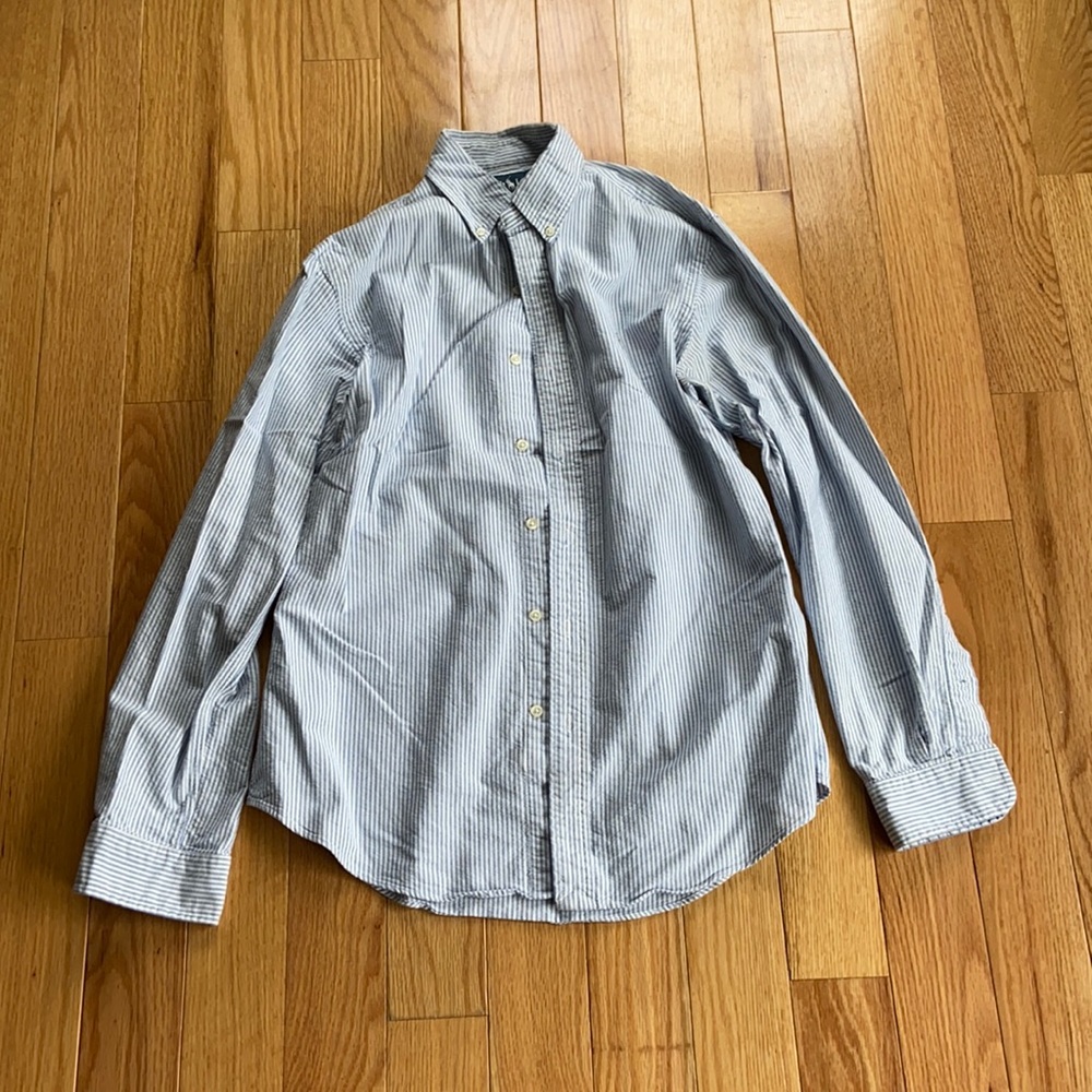 Men’s polo pin stoped button down shirt